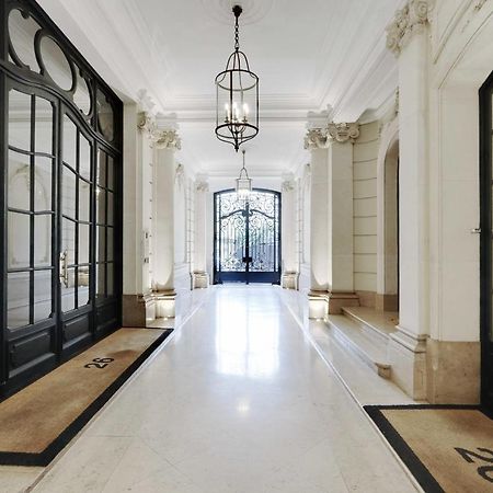 Appartamento Superb Studio-2P- Arc De Triomphe Porte Maillot 51 Parigi Esterno foto